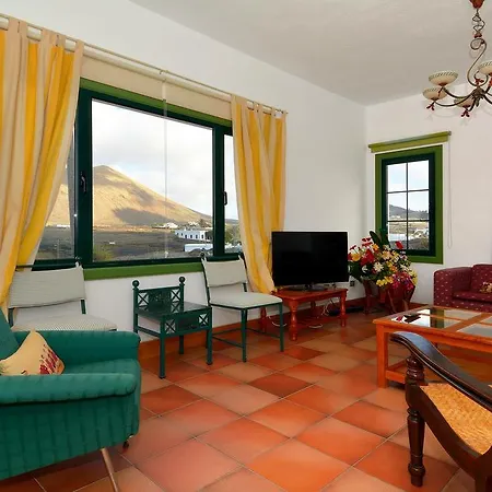 Villa Malvasia Stunning Mountain Views